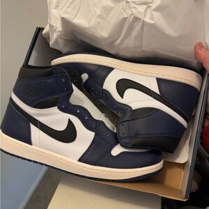 Air Jordan 1 Retro High OG Navy